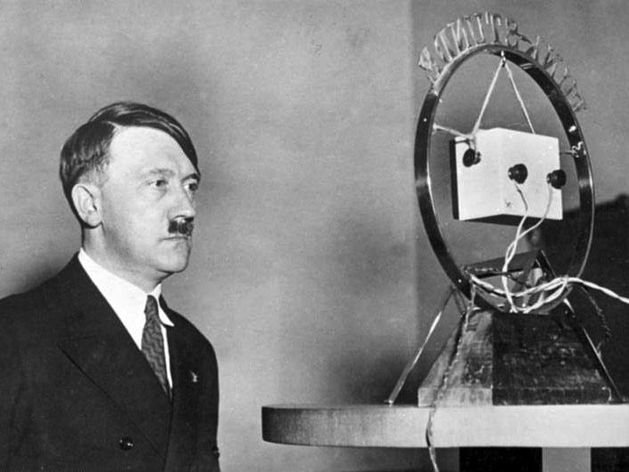 hitlermicrophone.jpeg