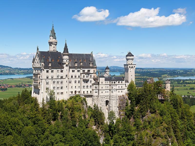 neuschwanstein.jpeg